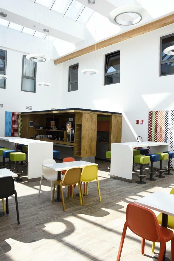 Ibis Budget Langres Hotel Exterior foto